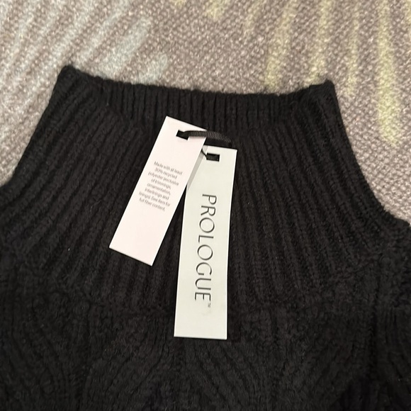 MOCK NECK BALLOON SLEEVE BLACK SWEATER SZ MEDIUM - Picture 5 of 8